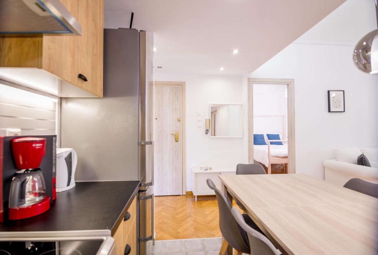 In The Shadow Of Acropolis - Spacious & Lovely Apt Atenas Exterior foto