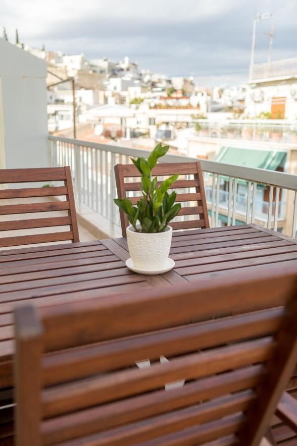 In The Shadow Of Acropolis - Spacious & Lovely Apt Atenas Exterior foto